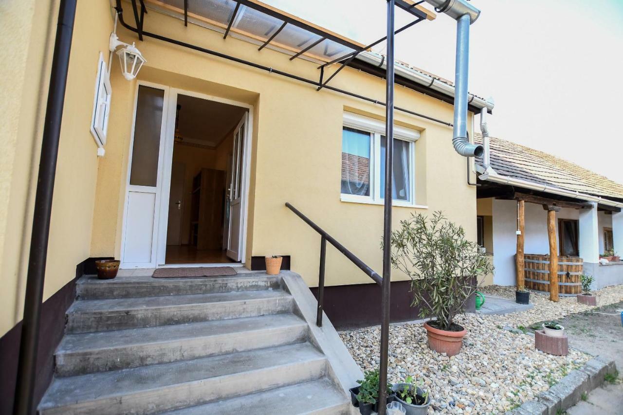 Rózsa Vendégház Tokaj Exterior foto